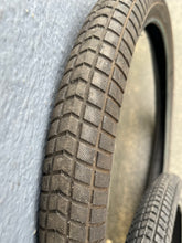 Load image into Gallery viewer, Primo V-Monster tire 3 pack **USED**