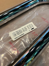 Load image into Gallery viewer, NOS Robinson Racing 24” Cruiser Fork 1” Threaded