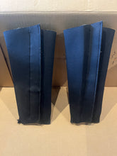 Load image into Gallery viewer, Dyno Shin Guards - Size L- Midschool - **Used**