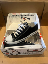 Load image into Gallery viewer, U.G.P. Underground Products Shoes size 10 or 10.5?