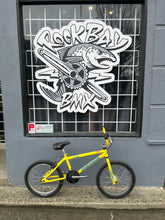 Load image into Gallery viewer, **USED** Hoffman Flash 1997 or 98?