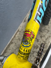 Load image into Gallery viewer, **USED** Hoffman Flash 1997 or 98?