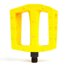 Load image into Gallery viewer, Fit Bike Co MAC PC Pedals - Yellow