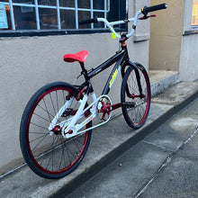 Load image into Gallery viewer, FMF JR Expert Custom