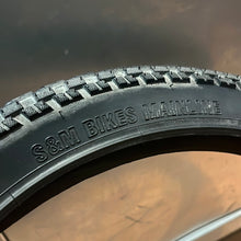 Load image into Gallery viewer, S&amp;M Mainline midschool tire
