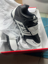 Load image into Gallery viewer, Fly Racing Talon II Clipless Shoes - Black/ White
