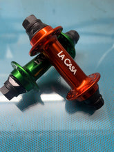 Load image into Gallery viewer, La Casa Hub - 36h - front - female axle - 3/8”
