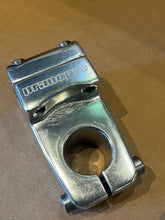 Load image into Gallery viewer, Primopro Front Load Stem w/ gyro plate ,1,1/8”**used**
