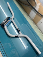 Load image into Gallery viewer, Elevn Technologies Expert Handlebar 5.75” - White
