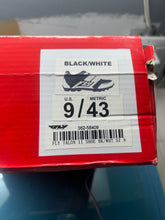 Load image into Gallery viewer, Fly Racing Talon II Clipless Shoes - Black/ White
