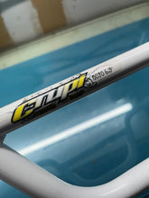 Load image into Gallery viewer, Crupi Expert Handlebar 6.5”

