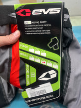 Load image into Gallery viewer, EVS UG01 Compression Shorts
