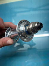 Load image into Gallery viewer, Joytech BMX Hubset -36 hole - 3/8 axle - sealed bearing - freewheel- polished
