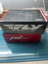 Load image into Gallery viewer, Fly Racing Talon II Clipless Shoes - Black/ White
