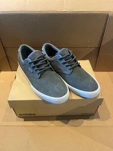 **New Old Stock** Etnies Jameson VULC - Grey / White - size 9.0 -Nthan Williams colourway