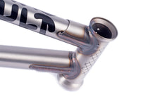 Load image into Gallery viewer, Cult Dehart / Backcheck Frame - clear coat raw - 21”
