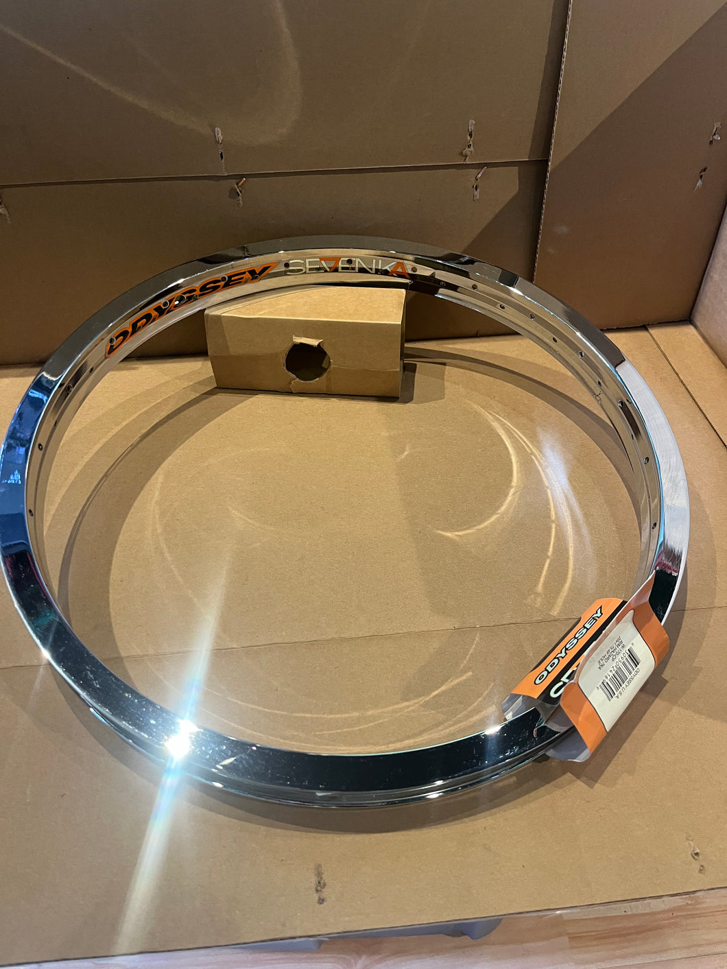 NOS Odyssey 7KA Rim - 48h - Chrome