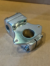 Load image into Gallery viewer, Primopro Front Load Stem w/ gyro plate ,1,1/8”**used**
