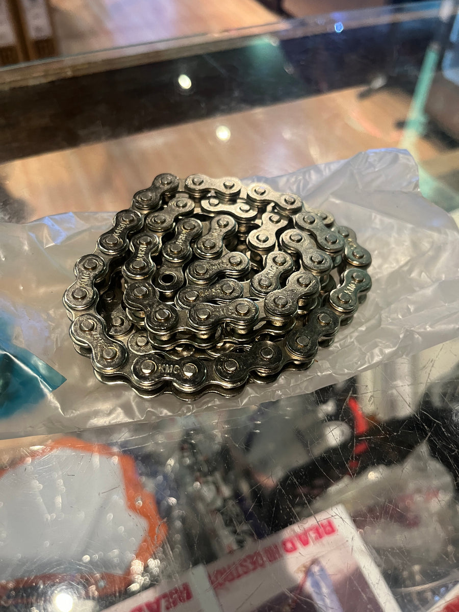 KMC 415H heavy duty chain – Rock Bay BMX