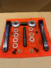 Load image into Gallery viewer, Odyssey Black Widow Cranks w USA BB - 175mm - Black - **USED**
