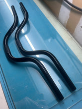 Load image into Gallery viewer, Bombshell Love Handles Junior Handlebar 5”
