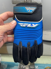 Load image into Gallery viewer, Fly Racing 907 Race Gloves
