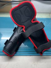 Load image into Gallery viewer, Fly Racing Flex 2 Knee/Shin Guards
