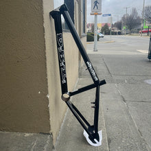 Load image into Gallery viewer, Dirt Bros Indusrty Short Bus Frame NOS 20”
